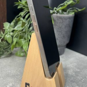 Apple iPhone 16 Pro 256GB Natural Titanium (MYNL3) Б/У — изображение 3