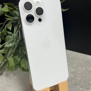 Apple iPhone 16 Pro Max 256GB White Titanium (MYWW3) Б/В