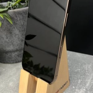 Apple iPhone 16 Pro 128GB Desert Titanium (MYNF3) Б/В - ТвойGadget