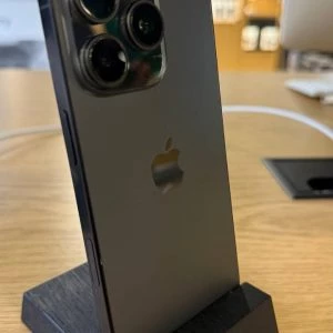Apple iPhone 16 Pro 128GB eSIM Black Titanium (MYM93) Б/В