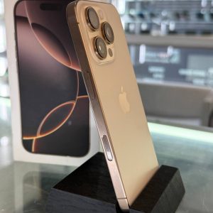 Apple iPhone 16 Pro 512GB Desert Titanium (MYNP3) Б/У — изображение 3