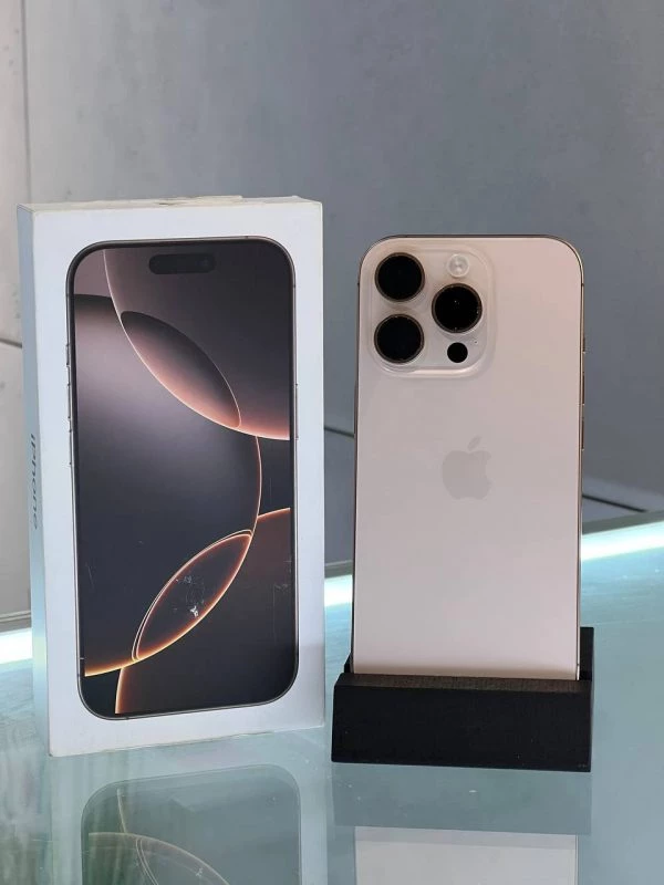 5404347736876250876 Apple iPhone 16 Pro 256GB Desert Titanium (MYNK3) Б/У - ТвойGadget